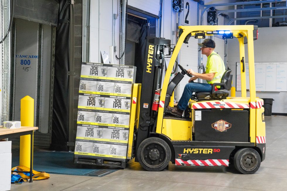 the-top-5-characteristics-of-successful-forklift-drivers-key