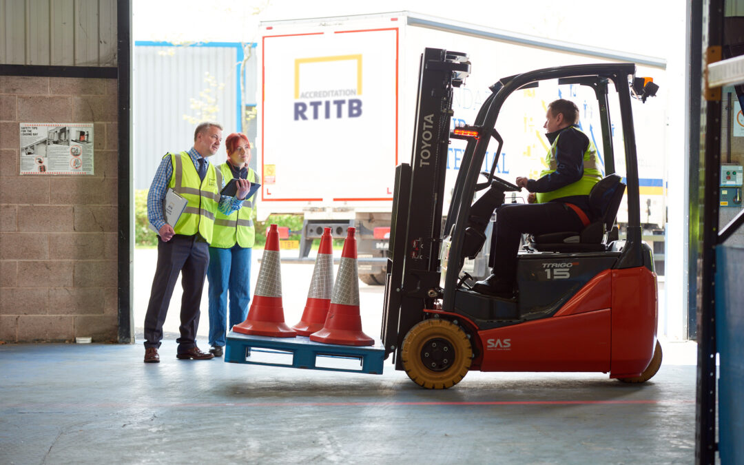 Dispelling the myth of the forklift licence